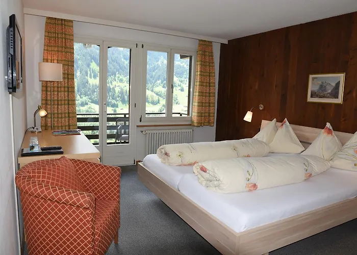 Otel Tschuggen 2*